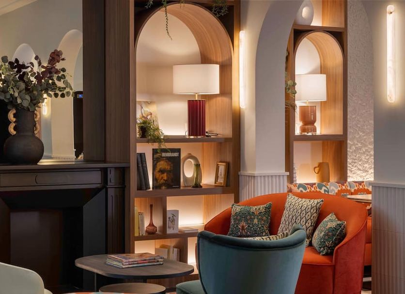 Lounge Photo