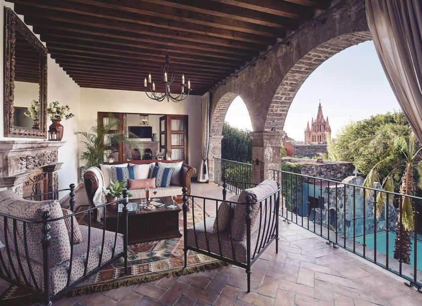 Balcony Photo