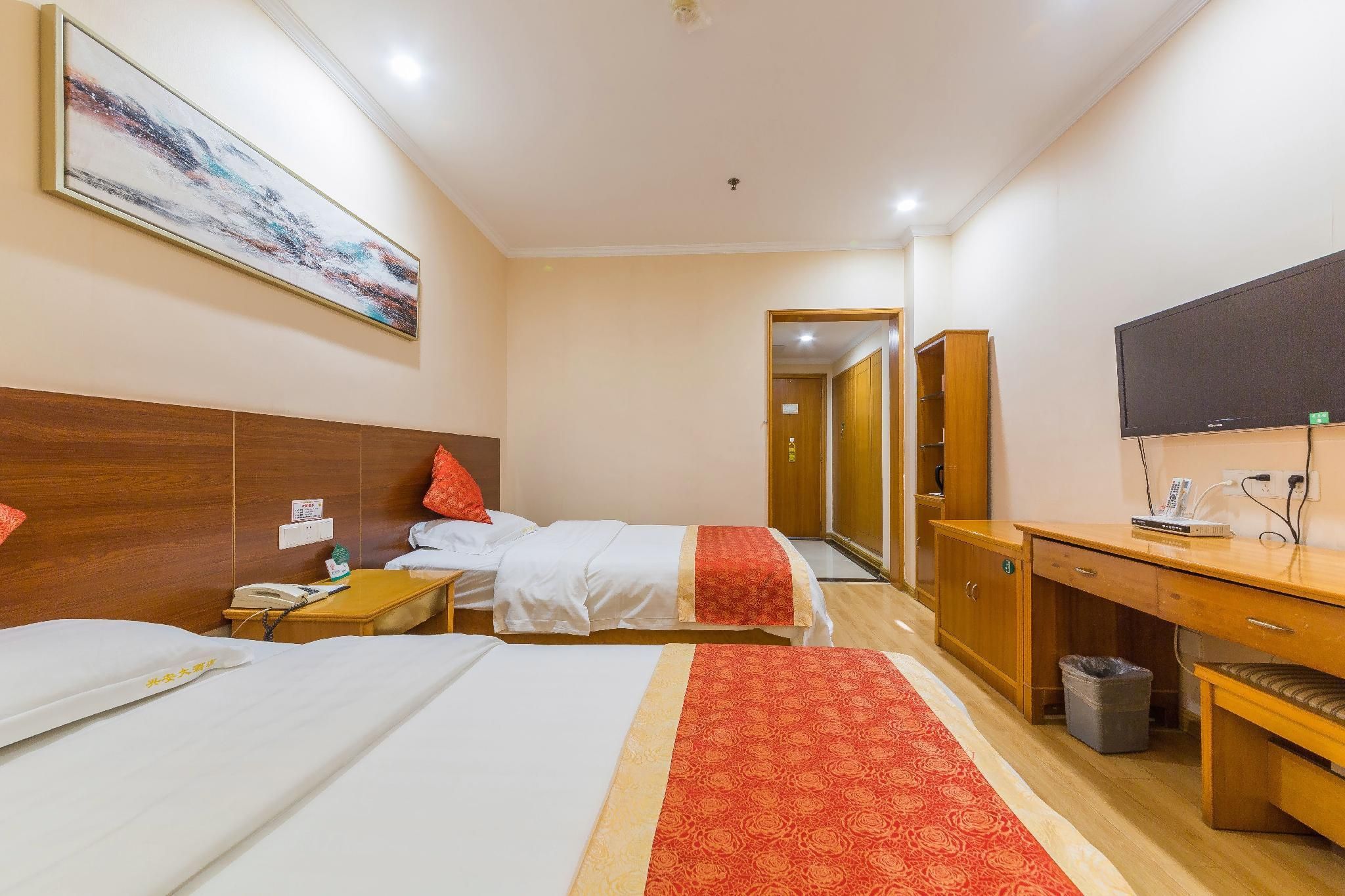Bedroom