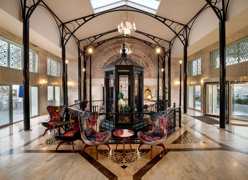 Lobby Photo