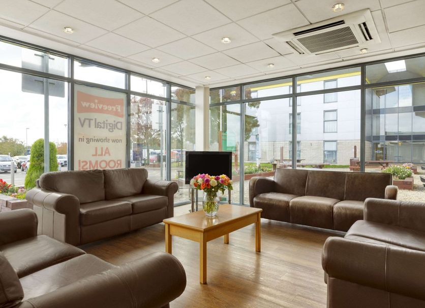 Lounge Photo