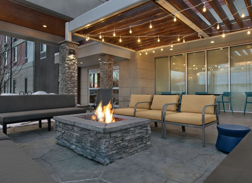 Lounge Photo