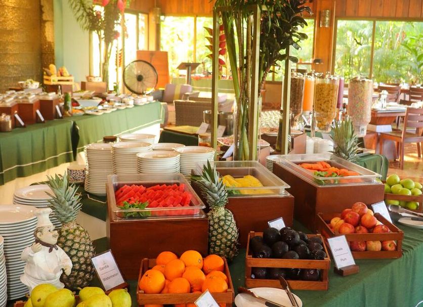 Buffet Photo