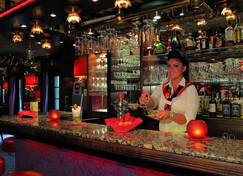 Bar Photo