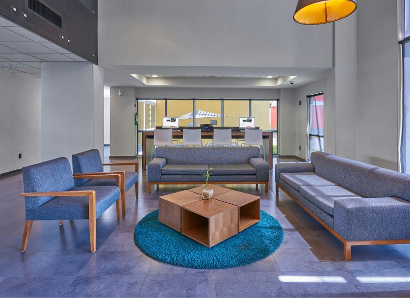 Lounge Photo